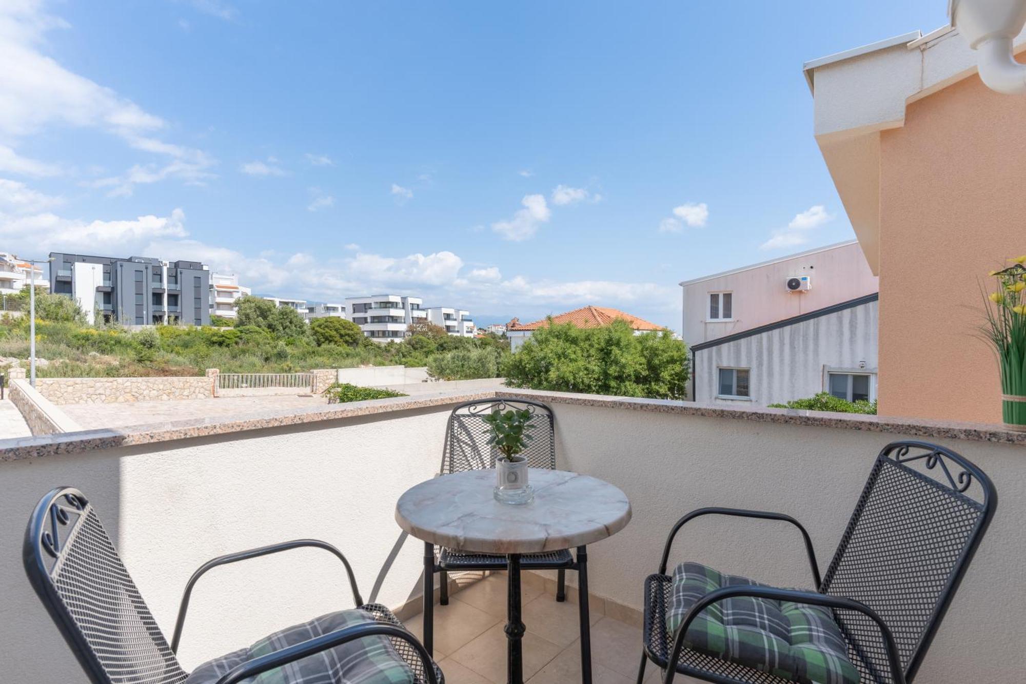 Apartment Vegas Новаля Екстериор снимка